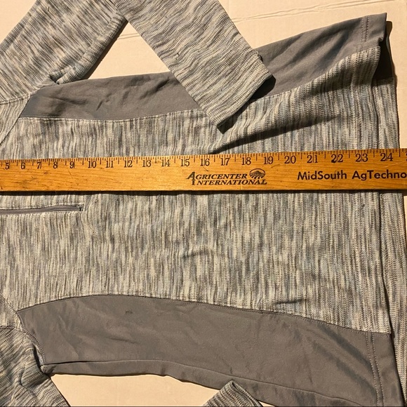 Columbia Women Activewear XS Gray Shirt - Picture 6 of 9